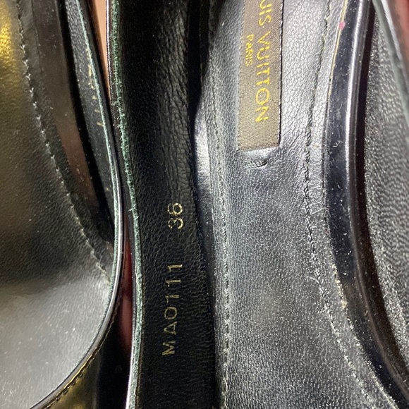 LOUIS VUITTON BLACK SHOES - Picture 6 of 8